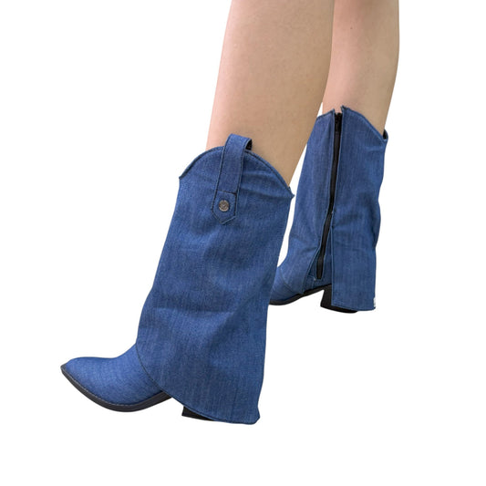 Botín Texano Neptuno en Denim Azul – Punta Fina y Tacón Bajo
