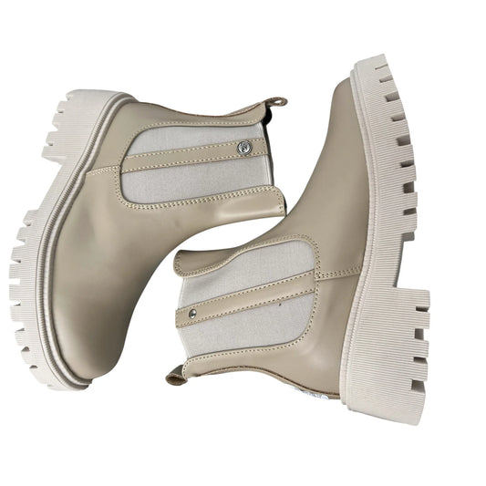 BOTIN PLANO ALEJA BEIGE SUELA 3.5 CM
