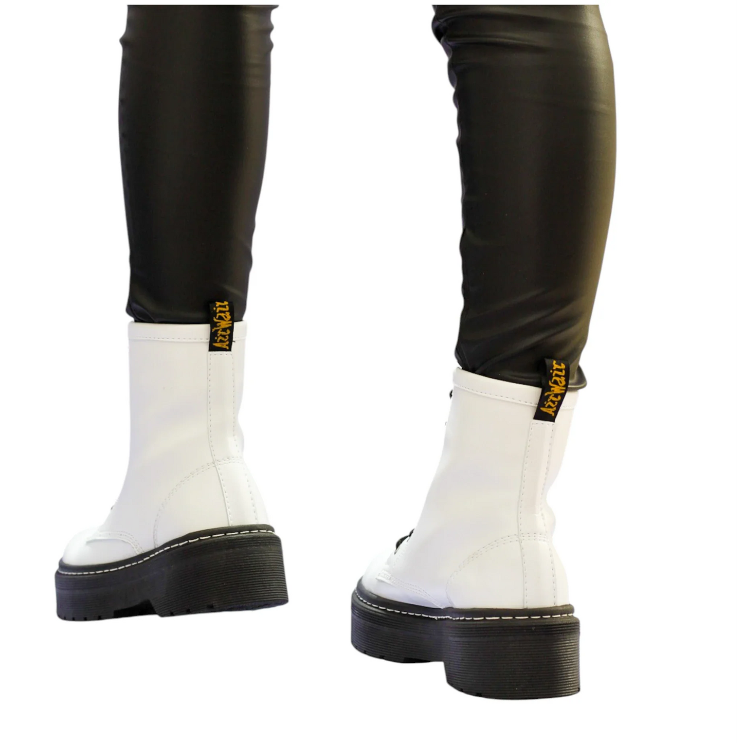 BOTIN PLANO CORDONES DR MARTIN PLATAFORMA BLANCO SUELA 4.0 CM
