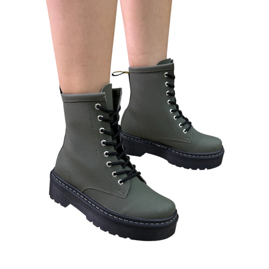 BOTIN PLANO CORDONES DR MARTIN PLATAFORMA VERDE SUELA 4.0 CM