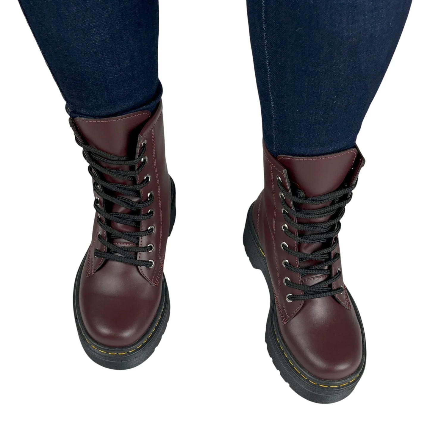 BOTIN PLANO CORDONES DR MARTIN PLATAFORMA VINOTINTO SUELA 4.0 CM