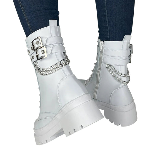 BOTIN PLANO CORDONES SUSANA BLANCO CON CADENA