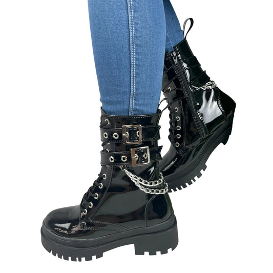BOTIN PLANO CORDONES SUSANA NEGRO CON CADENA