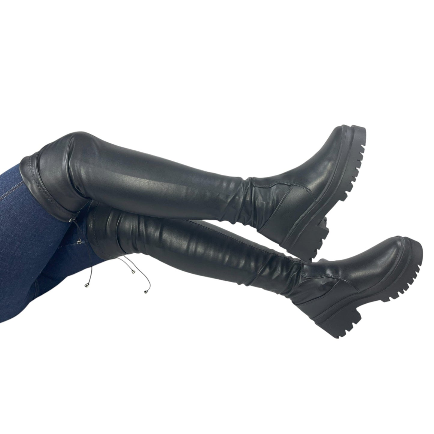 Bota plataforma mujer caña alta stresh negro base cuero – Ref. Celeste Strong