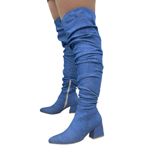 Bota extralarga Azul denim Karol G