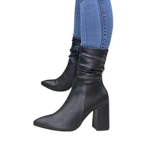 TOKIO COSACO BASE CUERO NEGRO