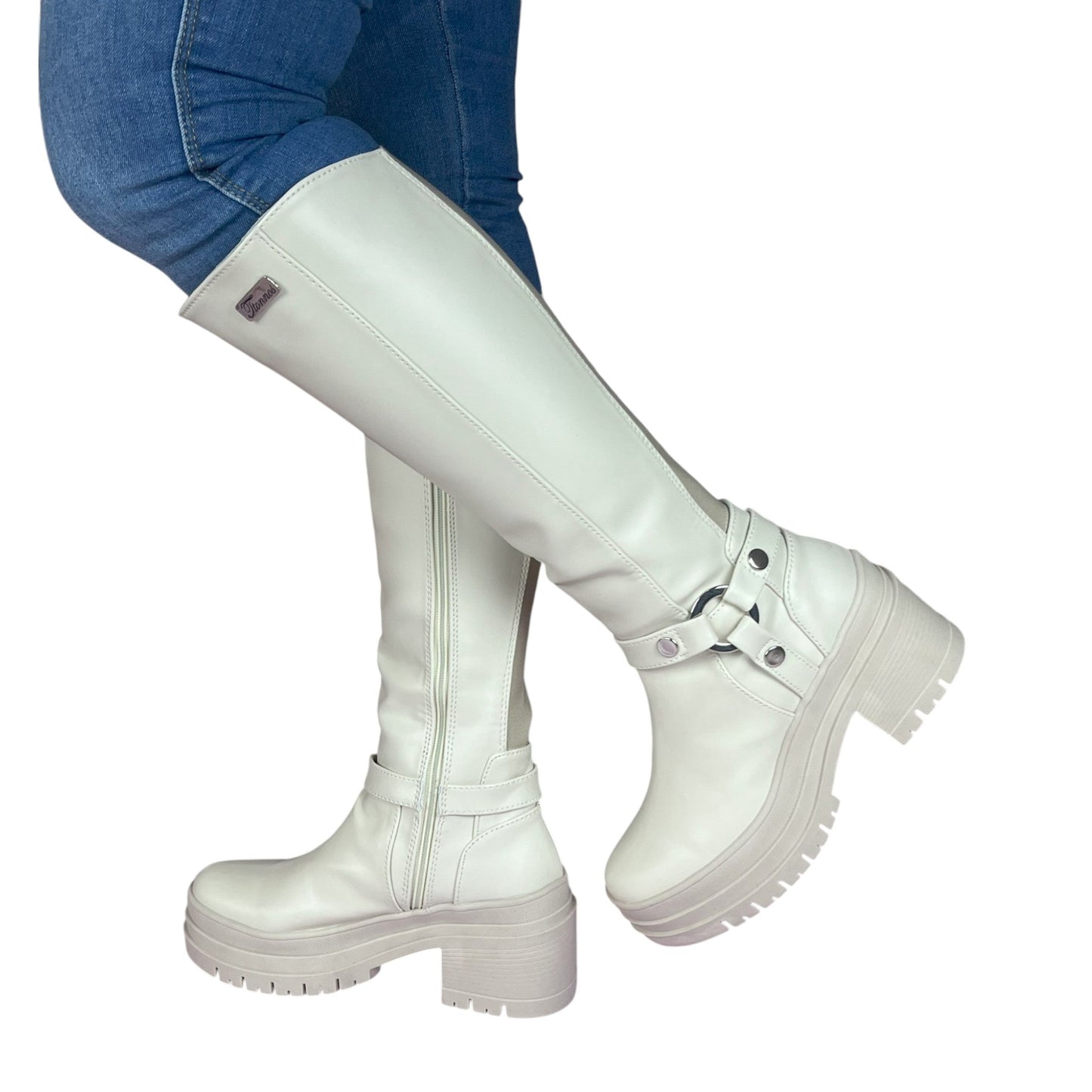 Bota media caña Antonella de Aro Almendra tipo cuero