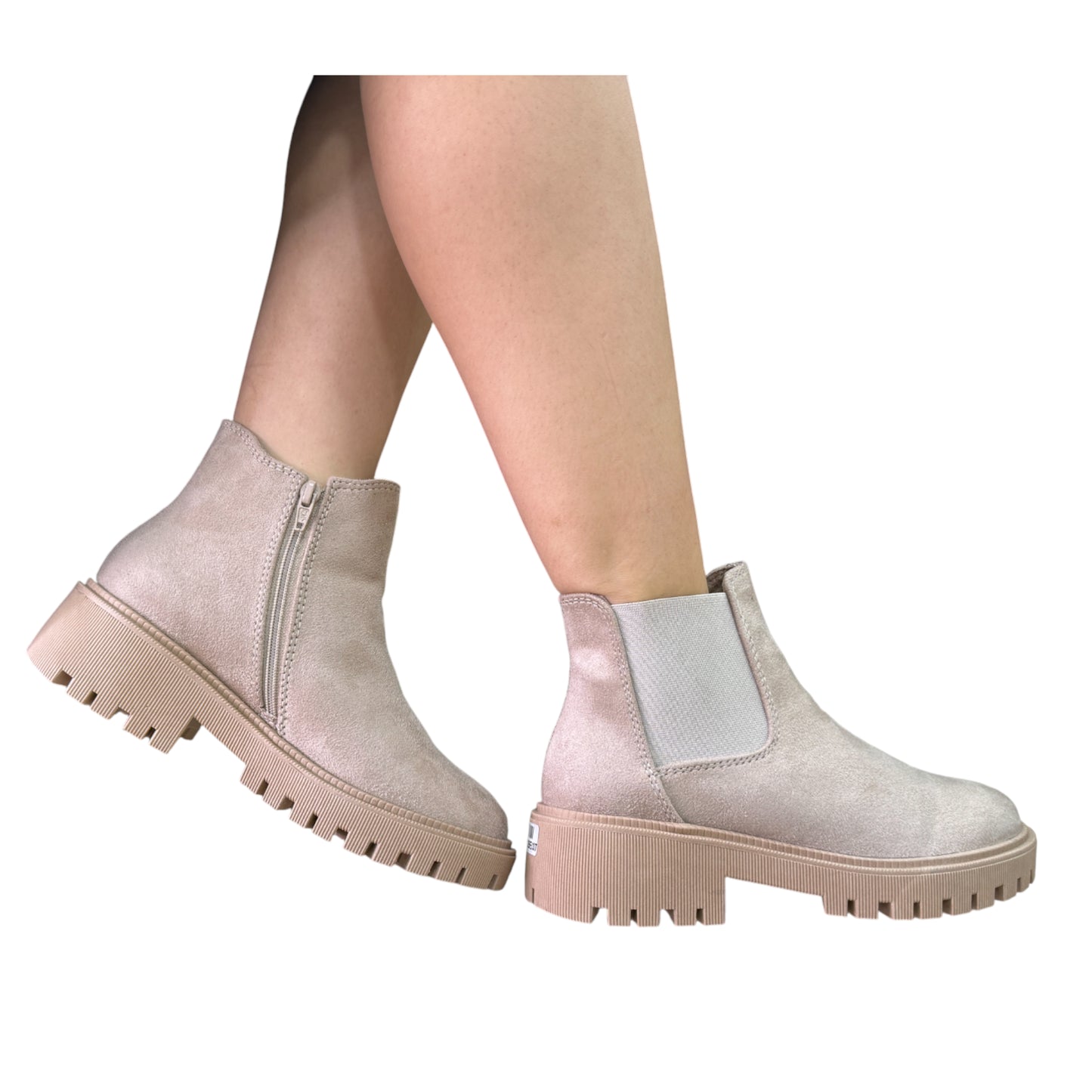 BOTIN PLANO LAURA 2 BEIGE GAMUZA CON CREMALLERA