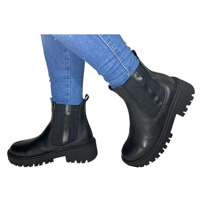 BOTIN ALEJA BASE CUERO NEGRO PLANO