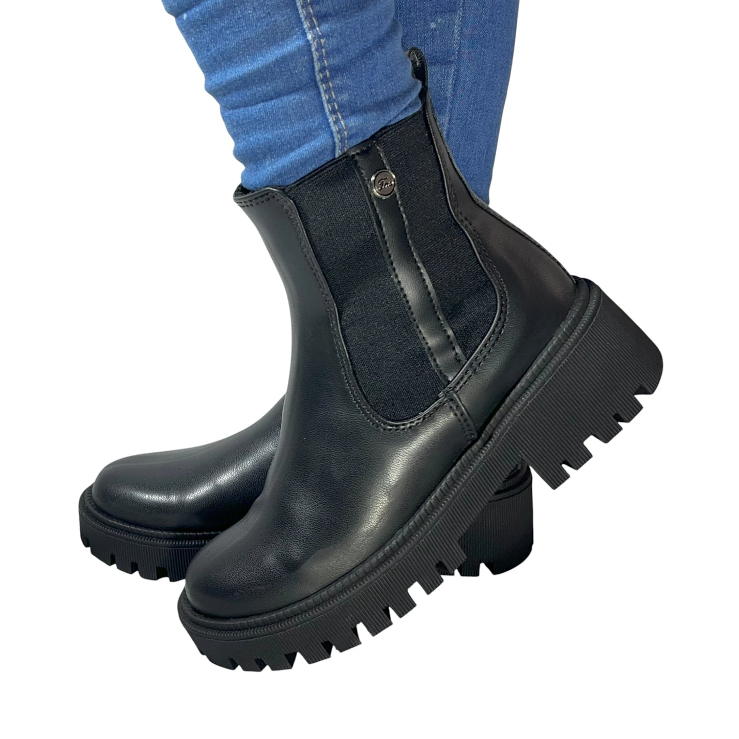 BOTIN ALEJA BASE CUERO NEGRO PLANO