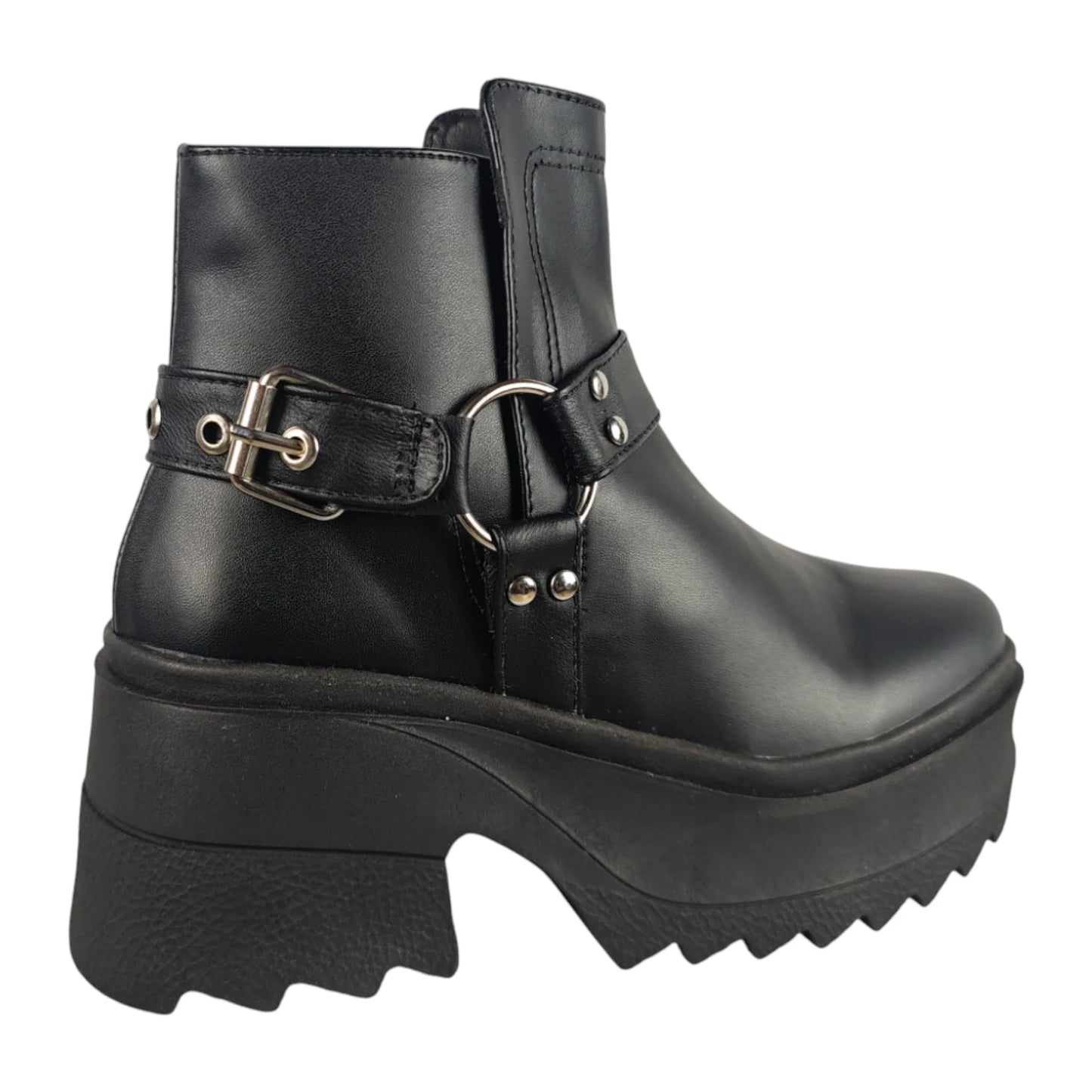 BOTIN PLANO BOSTON 2 NEGRO CON HEBILLA