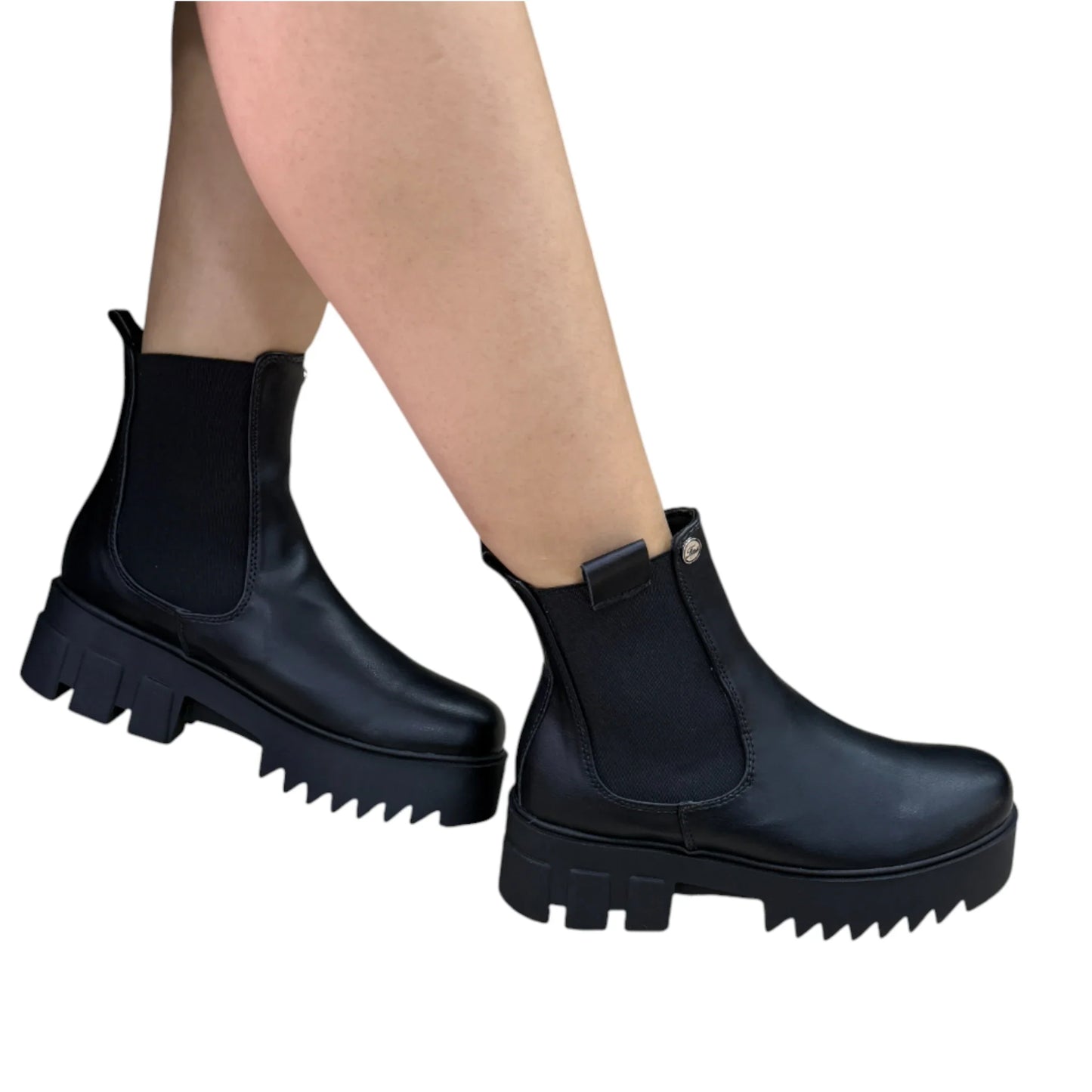 BOTIN PLANO LAURA LARGO NEGRO SUELA 4.0 CM