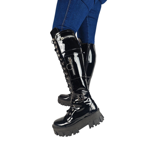 Bota alta plataforma 1.5 cordones negro charol – Ref. Guadalupe