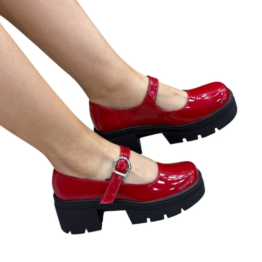 Zapato plano rojo charol Mafalda