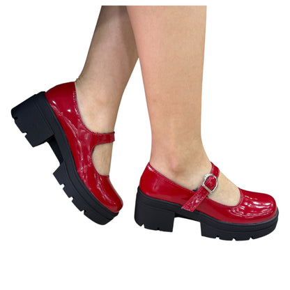 Zapato plano rojo charol Mafalda