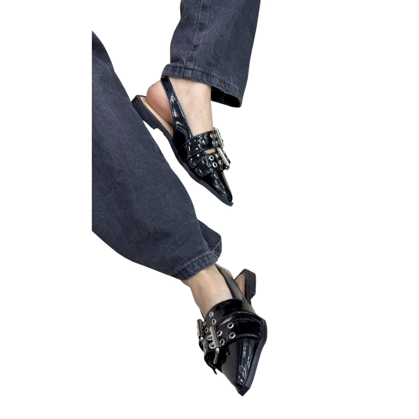 Zapato Gala Negro Charol – Punta Fina, Talón Descubierto